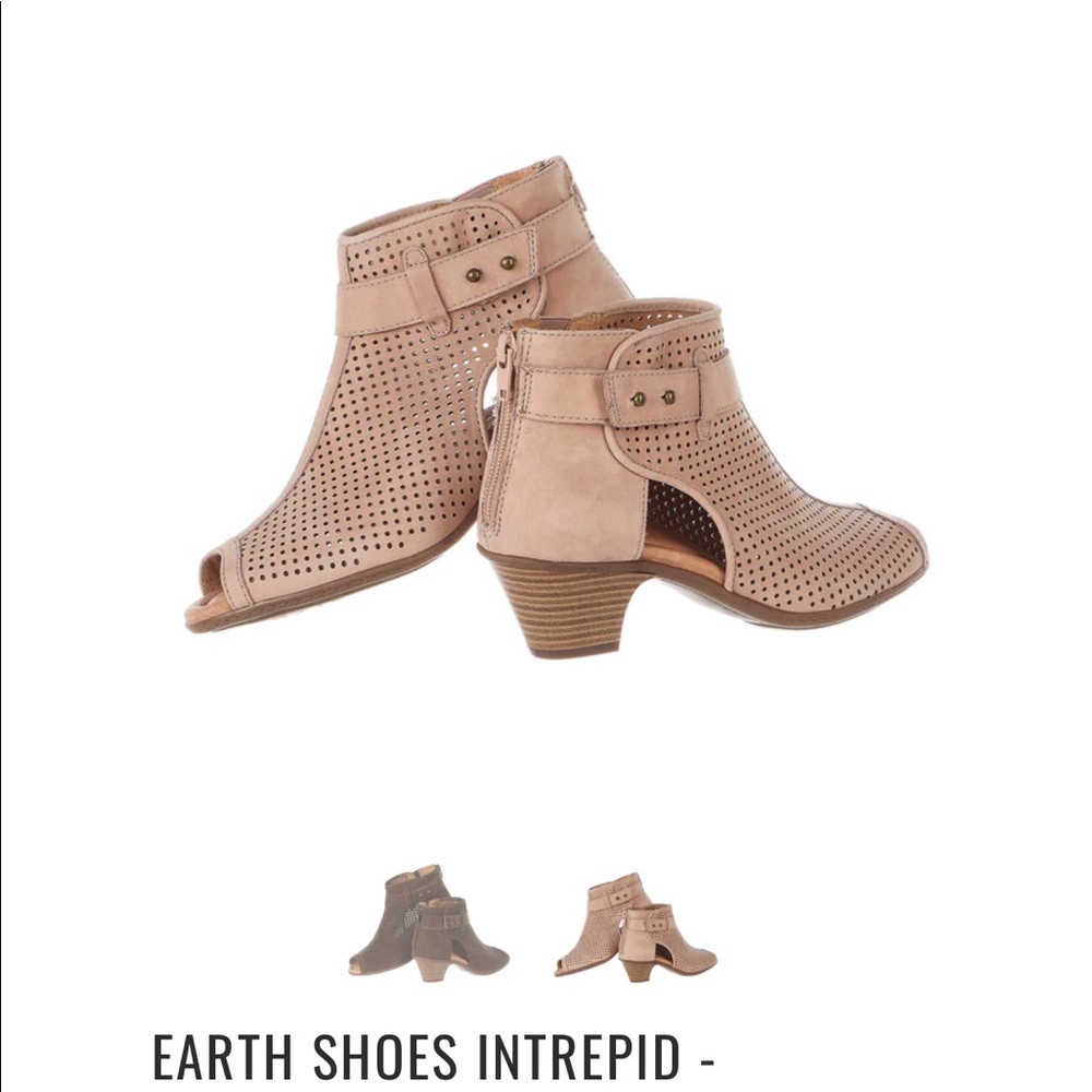 Fall in LOVE🍂 These shoes are sooo dang cute and ready to create your look 😍
